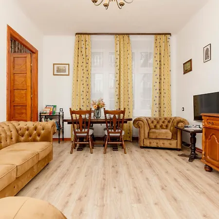 Vintage Praga By Renters Appartement *