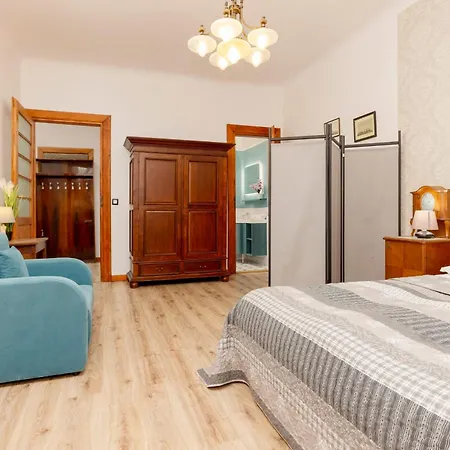 Vintage Praga By Renters * Βαρσοβία