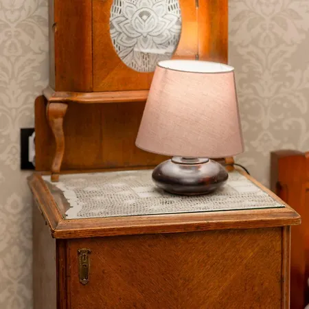 Vintage Praga By Renters *