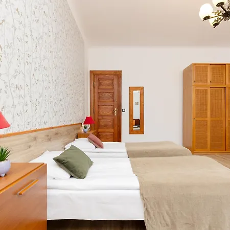 Vintage Praga By Renters